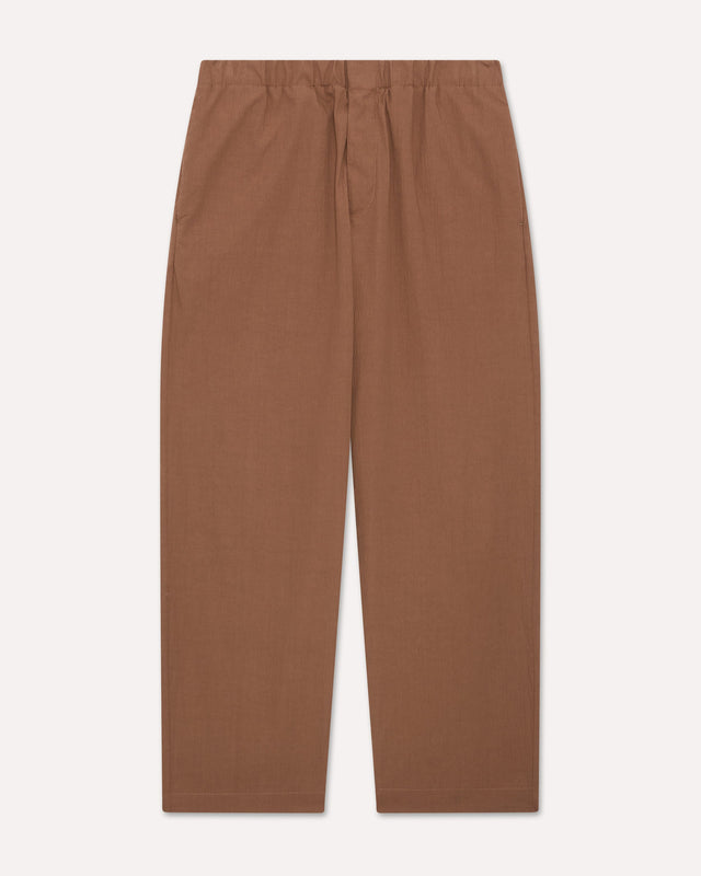 Pantalone marrone senza pieghe