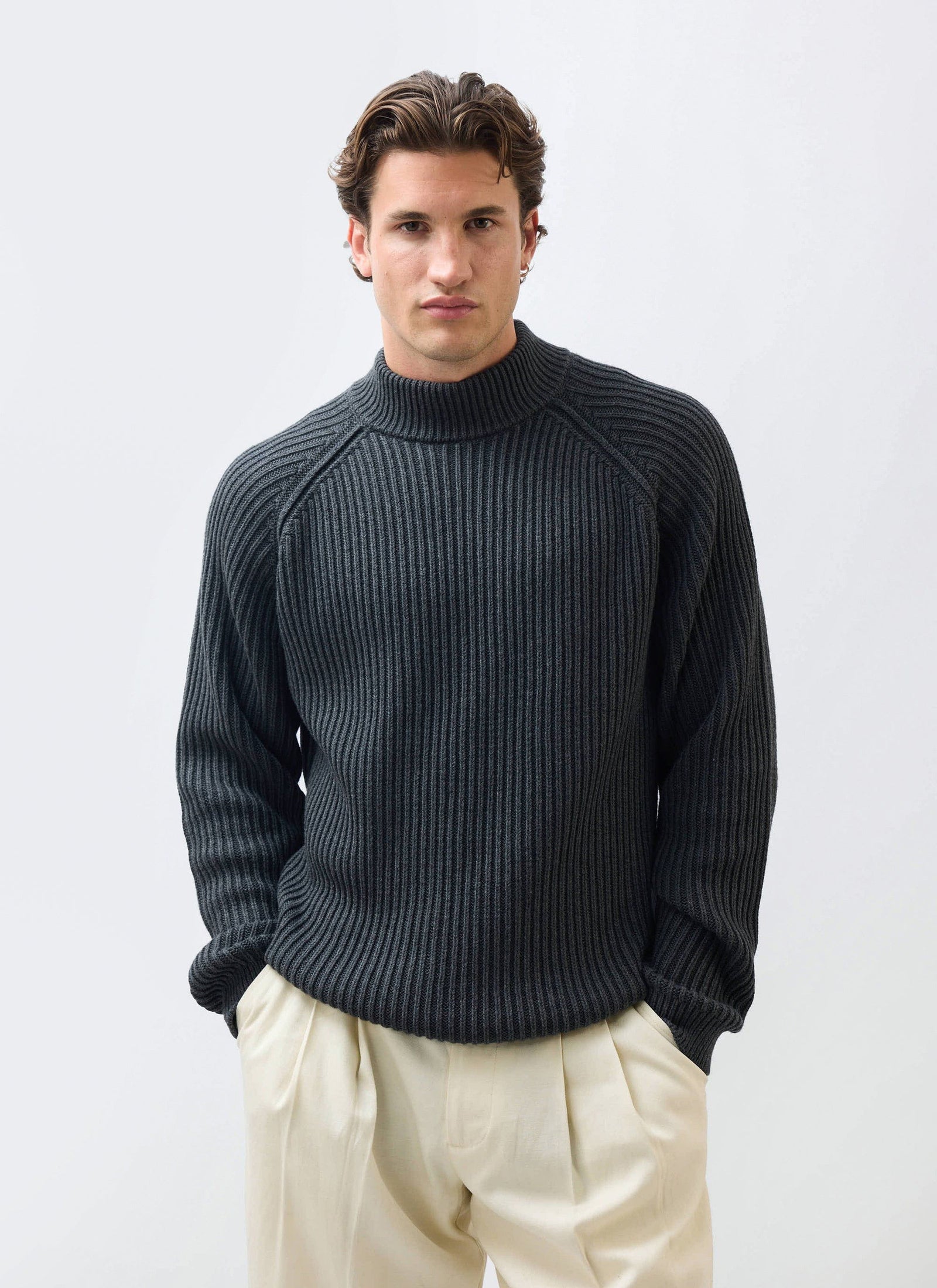 Library Turtle Neck Cotton