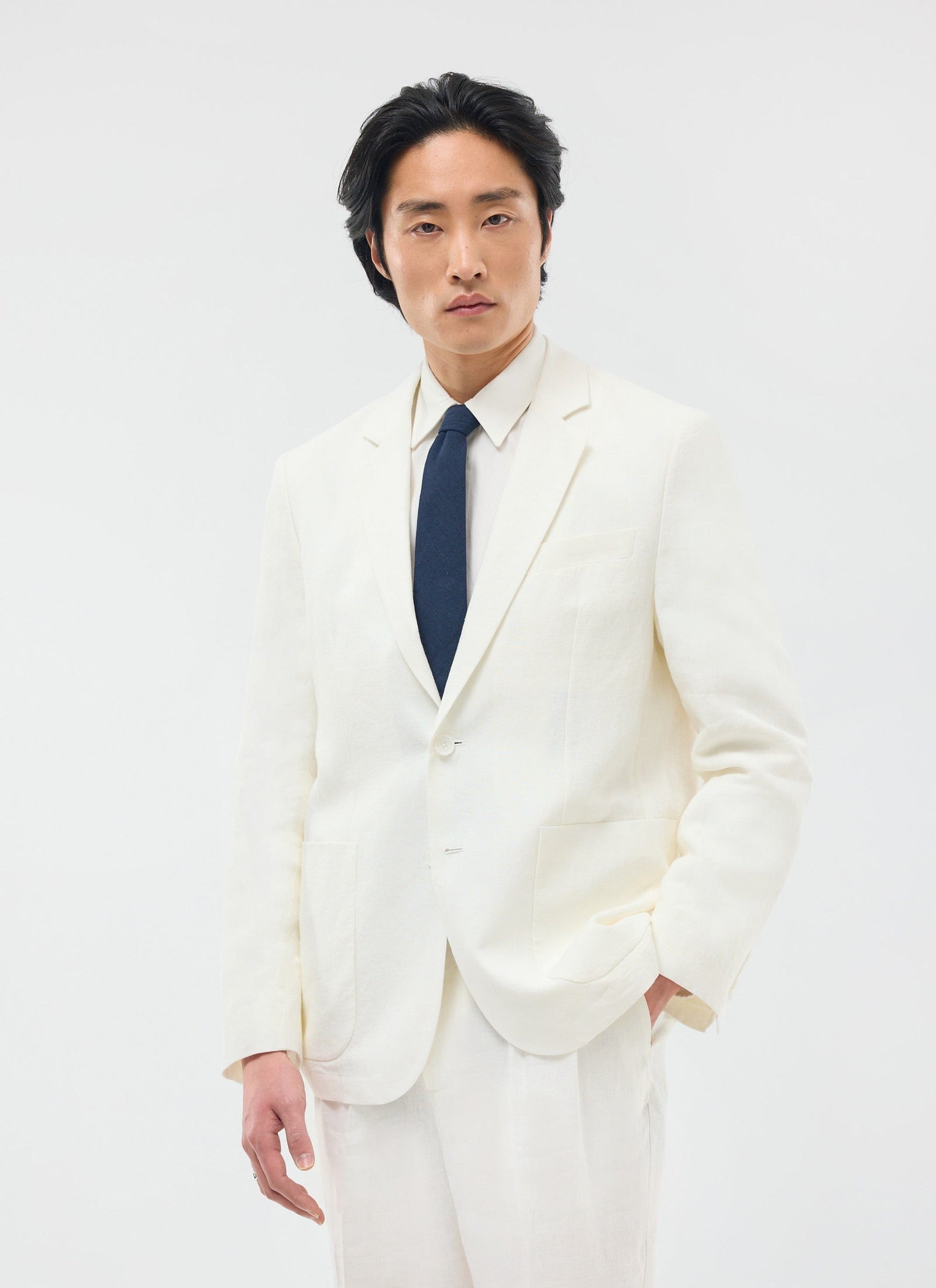 Relaxed Tailored Linen Blazer