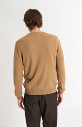 Men's Classic V-neck Cashmere Jumper In Camel