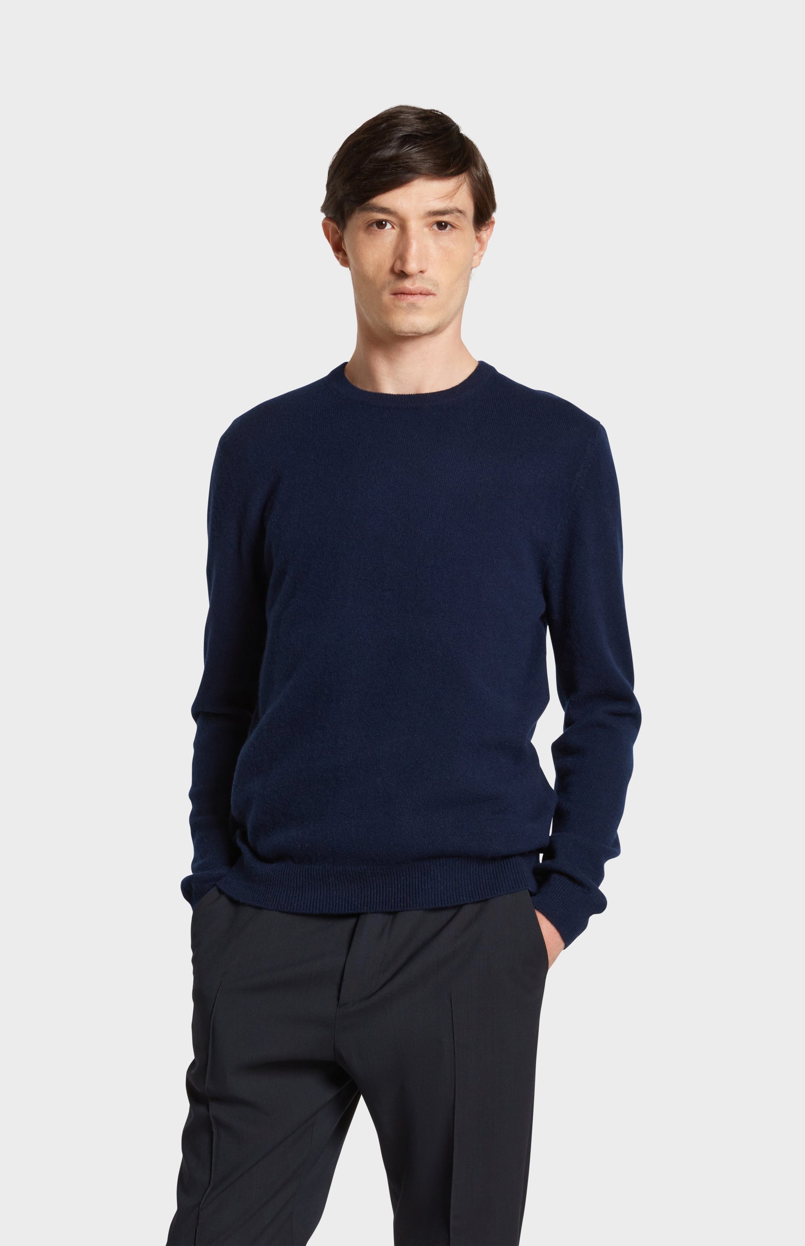Men's Classic Round Neck Cashmere Jumper In Navy Melange