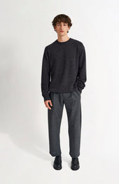 Men's Round Neck Cashmere Jumper In Charcoal