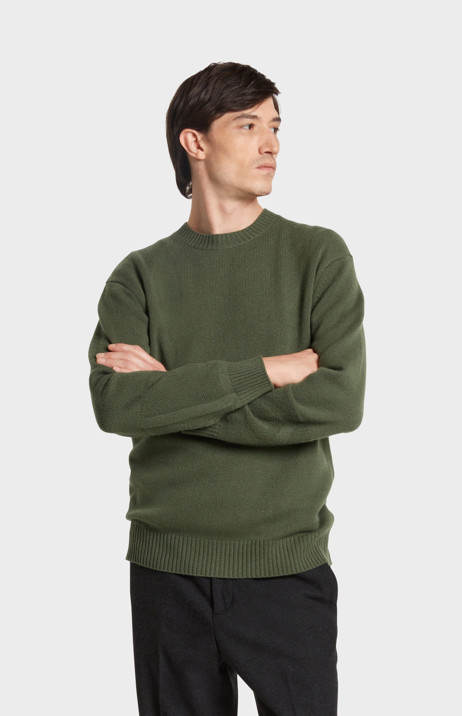 Men's Round Neck Cashmere Jumper In Evergreen