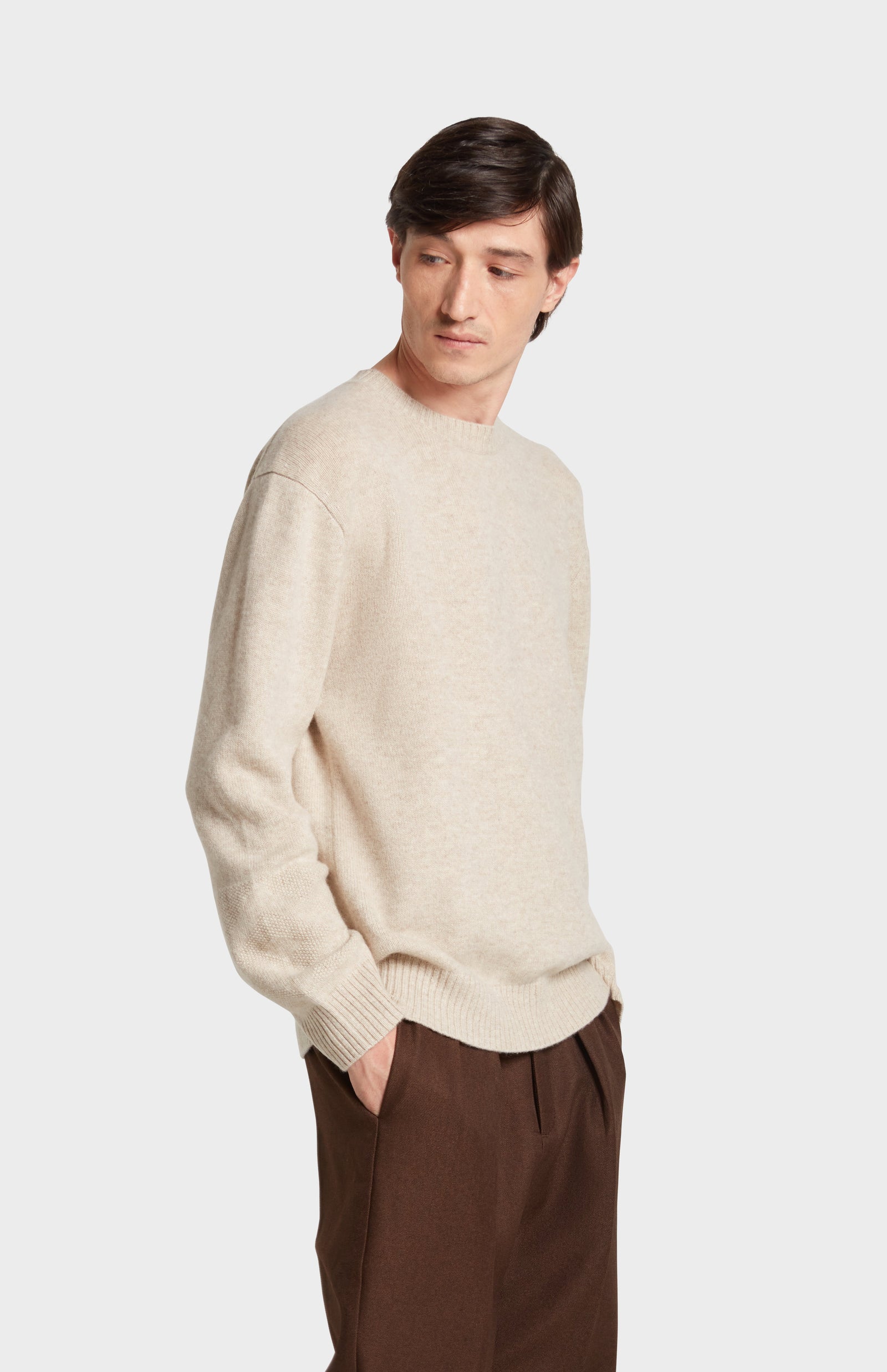 Men's Round Neck Cashmere Jumper In Oatmeal