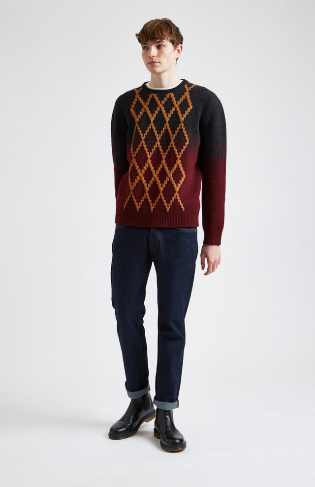 Lambswool Round Neck Jumper With Argyle Pattern And Degrade Effect In Charocal And Dark Claret