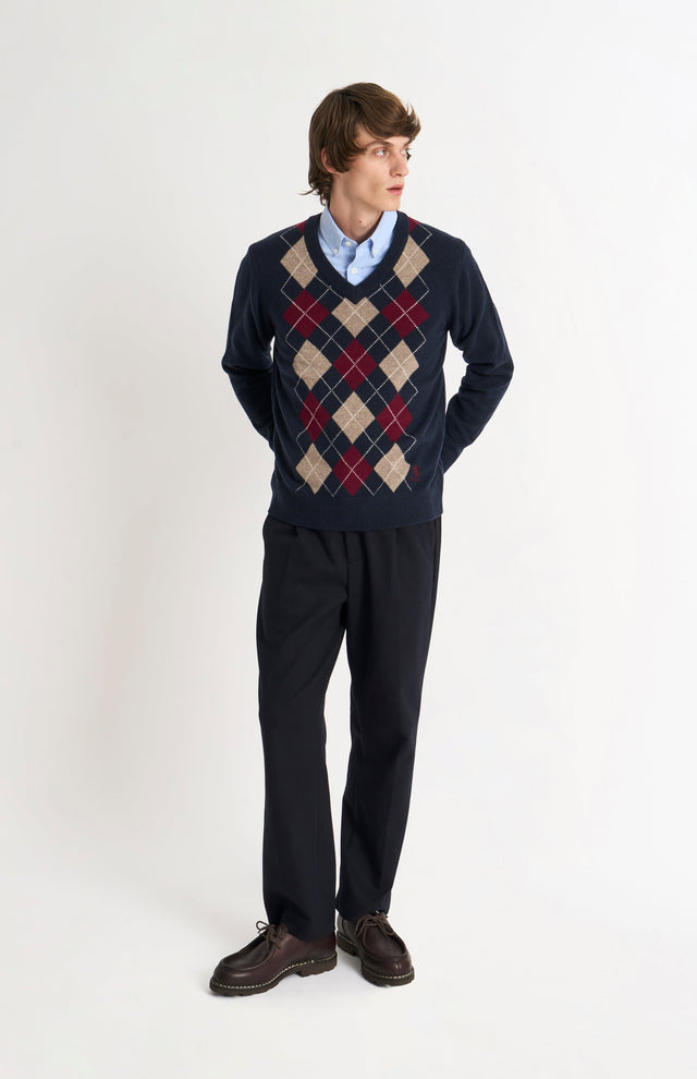 Men's Kessock V-neck Supersoft Lambswool Argyle Jumper In Navy / Mushroom / Burgundy