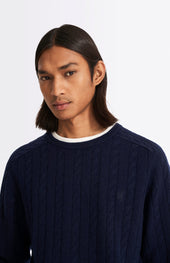 Round Neck Cable Knit Lambswool Jumper In Midnight
