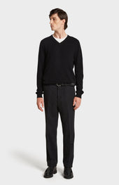 Men's Classic V Neck Cashmere Jumper In Black