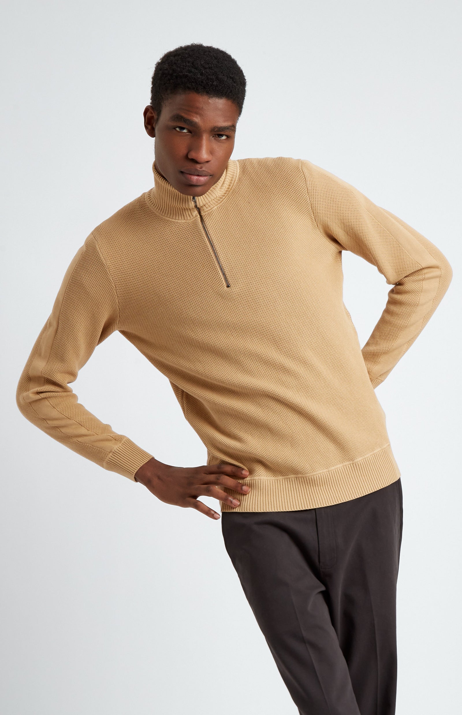 Men's Half Zip Cotton Jumper In Sand
