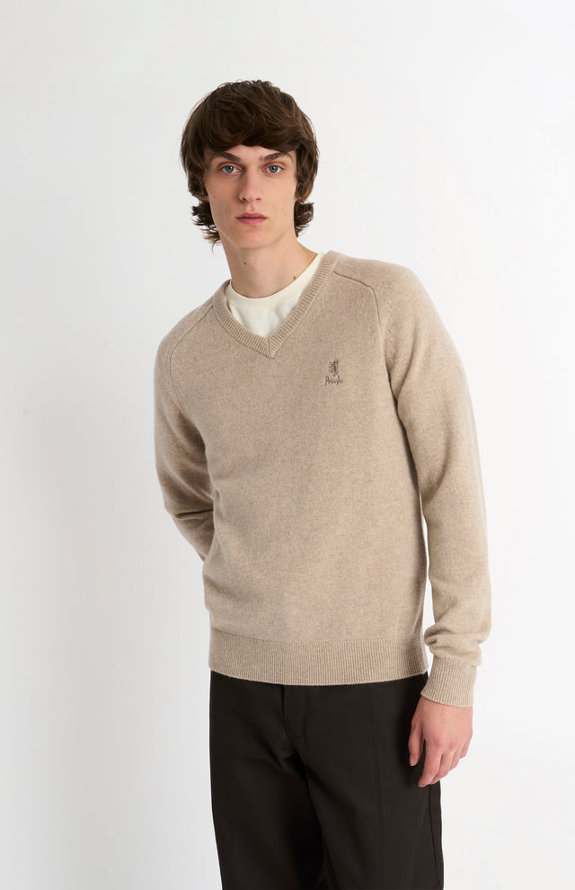 Men's Classic V-neck Supersoft Lambswool Jumper In Oatmeal