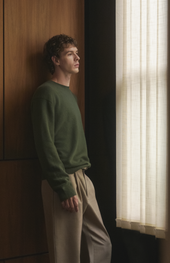 Men's Round Neck Cashmere Jumper In Evergreen