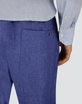 Trousers In Summer Linen