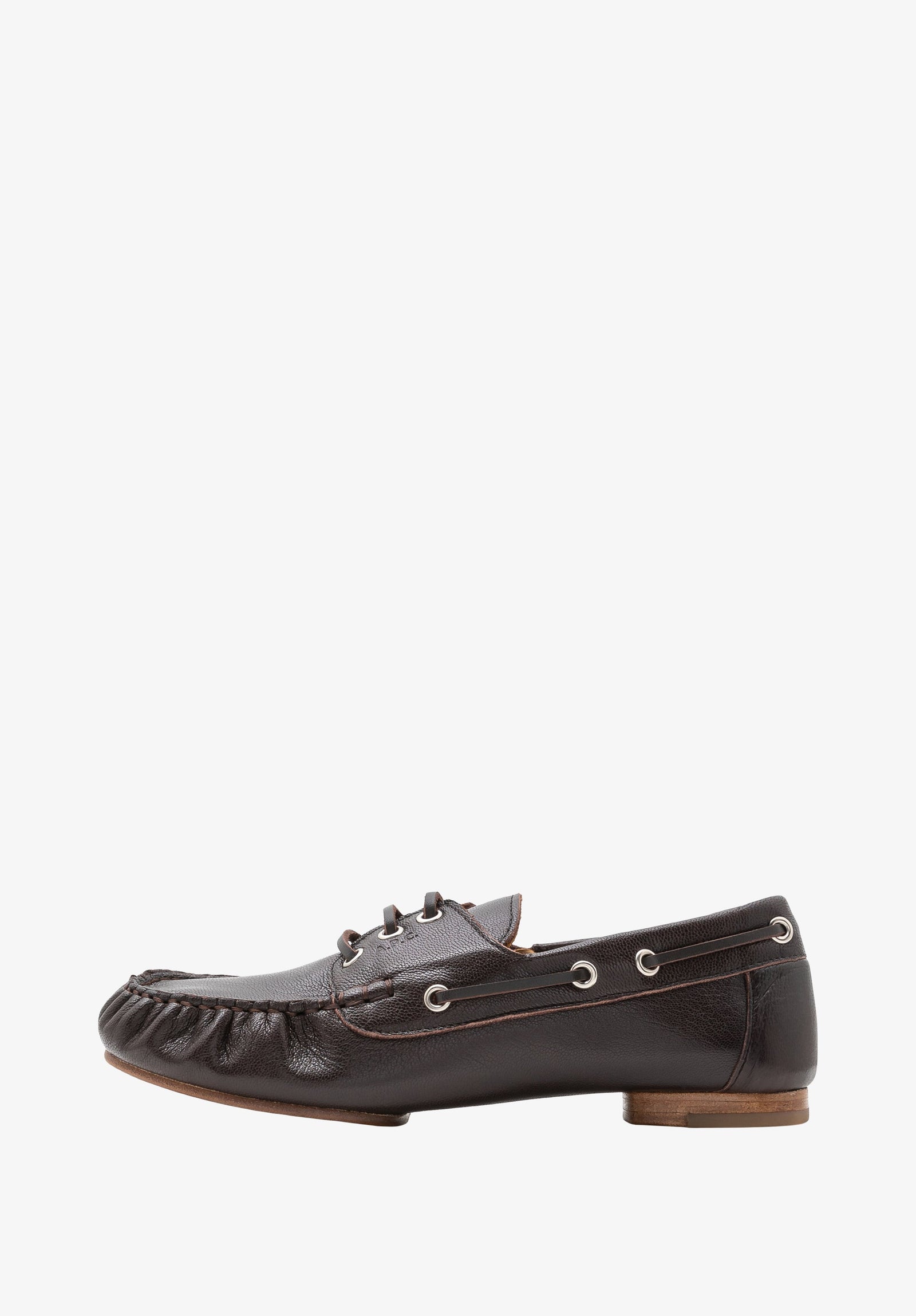 Chaussures Bateau En Cuir