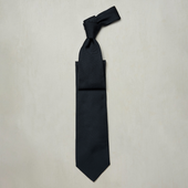 Plain Silk Tie In Navy