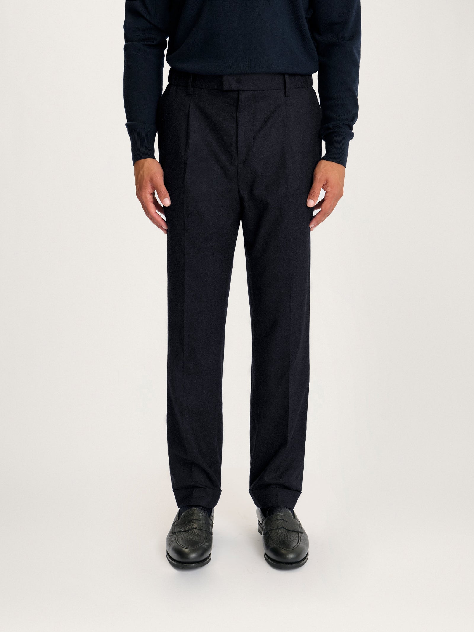 The 24 Trouser Pleated Traceable Wool