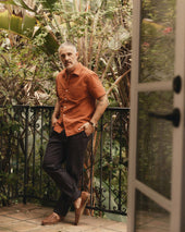 The Conrad Shirt In Heather Chili Pincord
