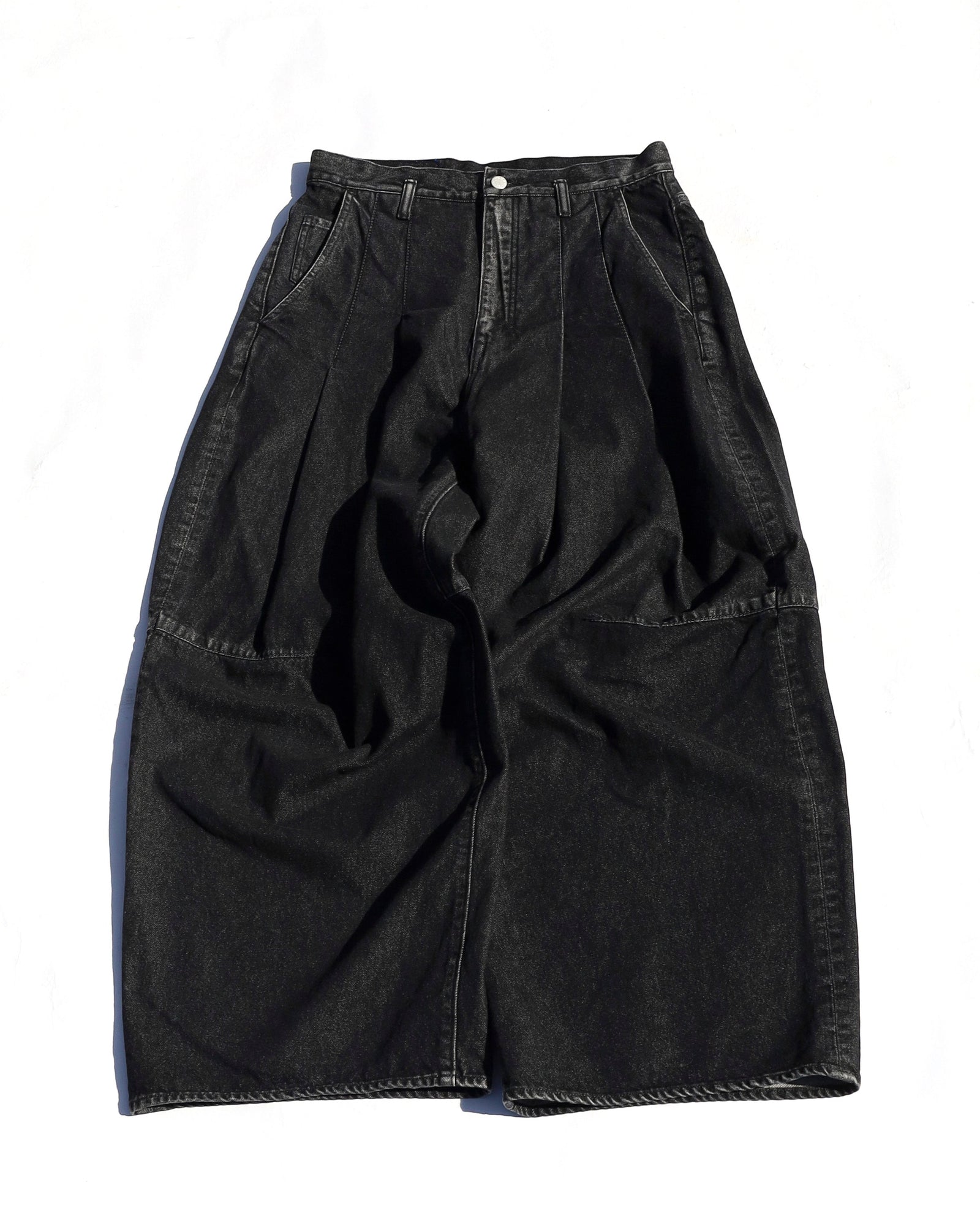 DAMAGED ORDINARY CITY BAGGY