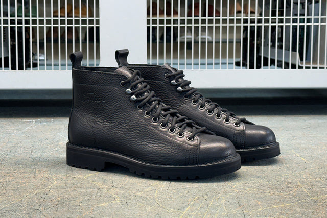 Monkey Boots Black
