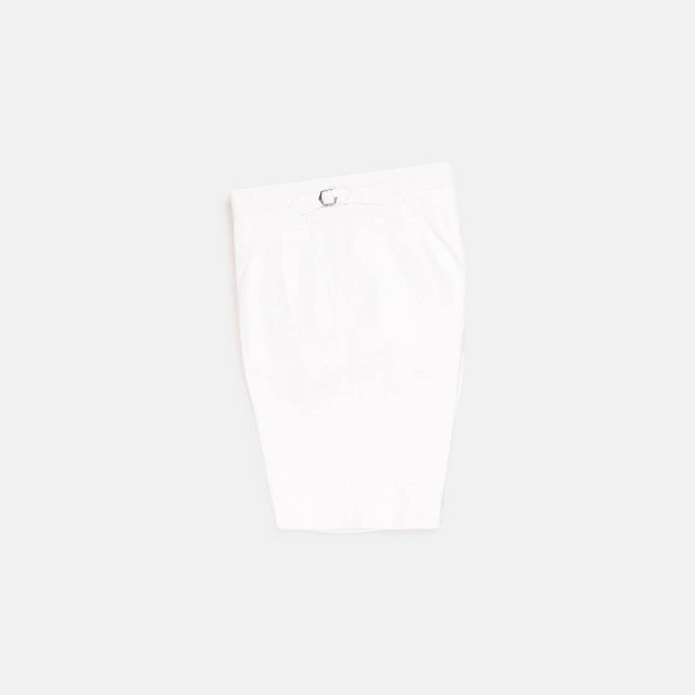 Pleated Shorts in White Linen