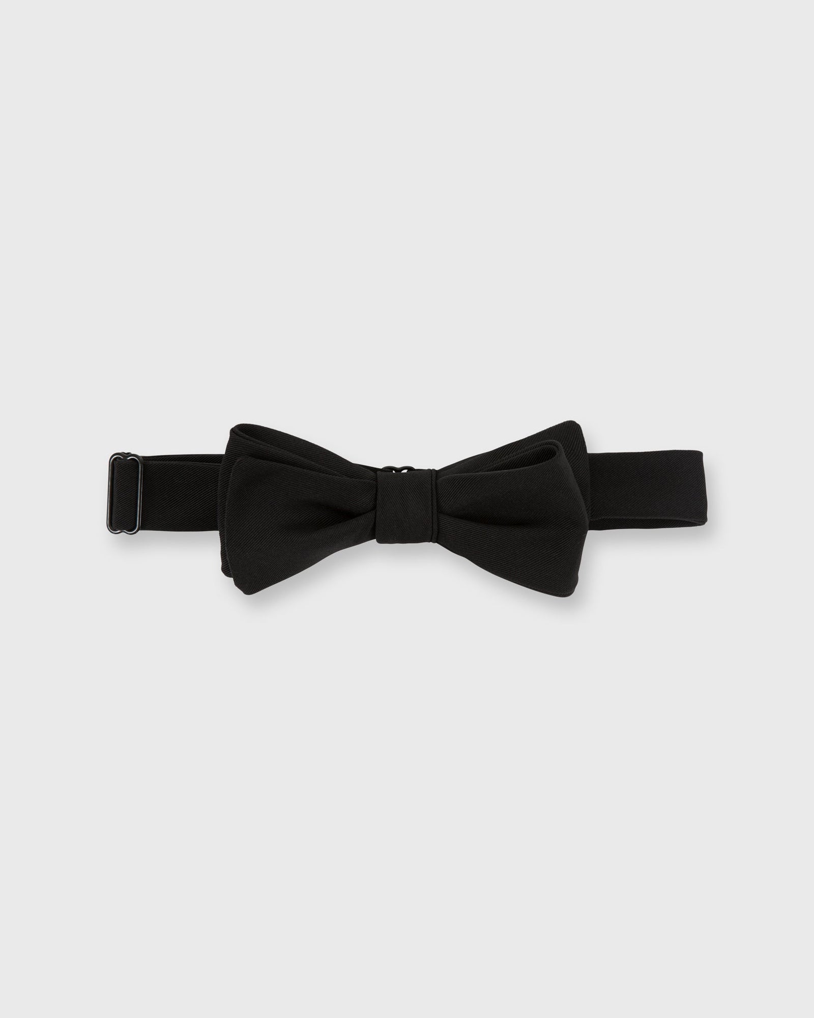 Straight Bow Tie In Silk Faille