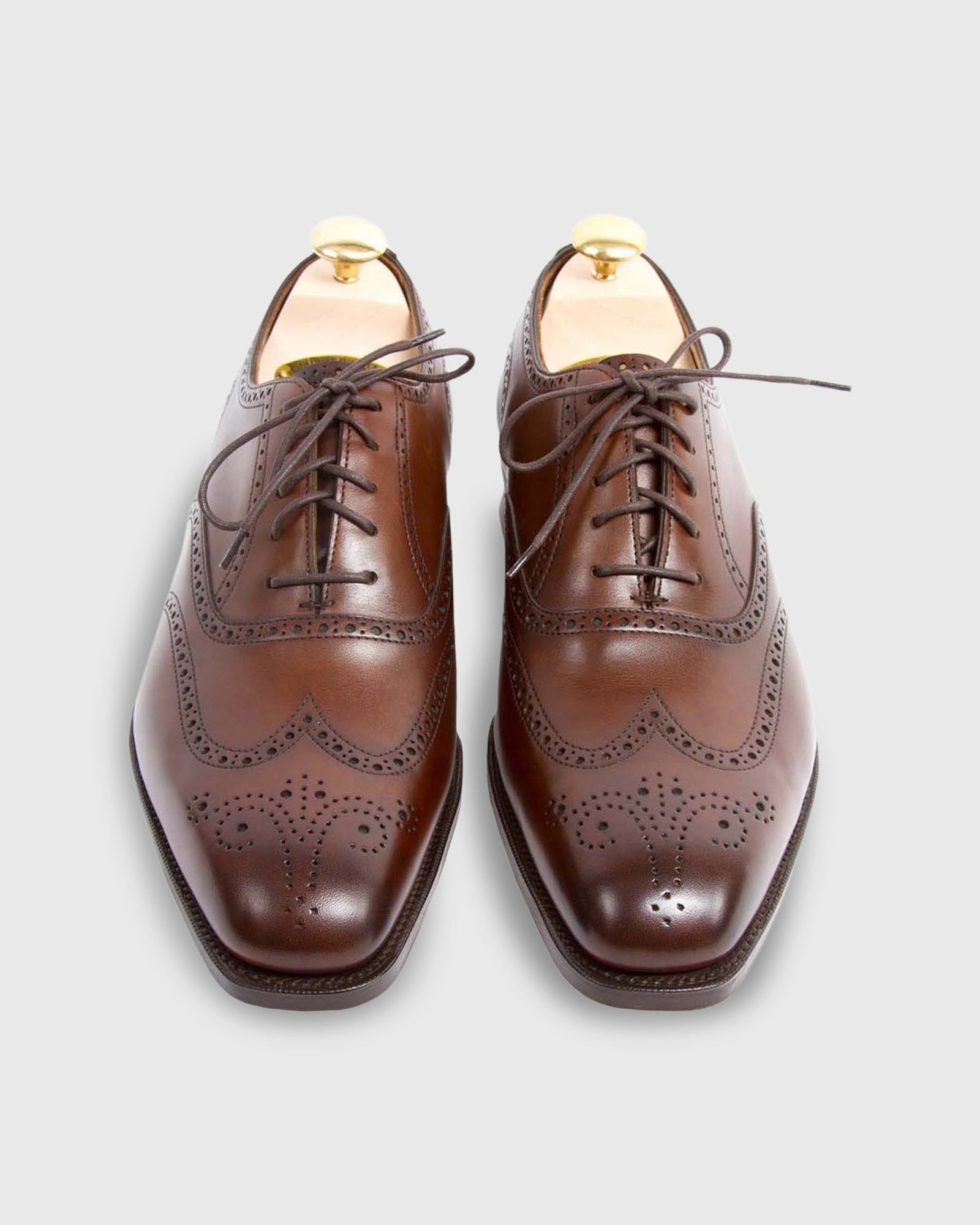 Inverness Wingtip Oxford Shoe In Dark Oak Antique Calfskin