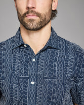 Short Sleeve Geo Stitch Embroidered Treme Shirt