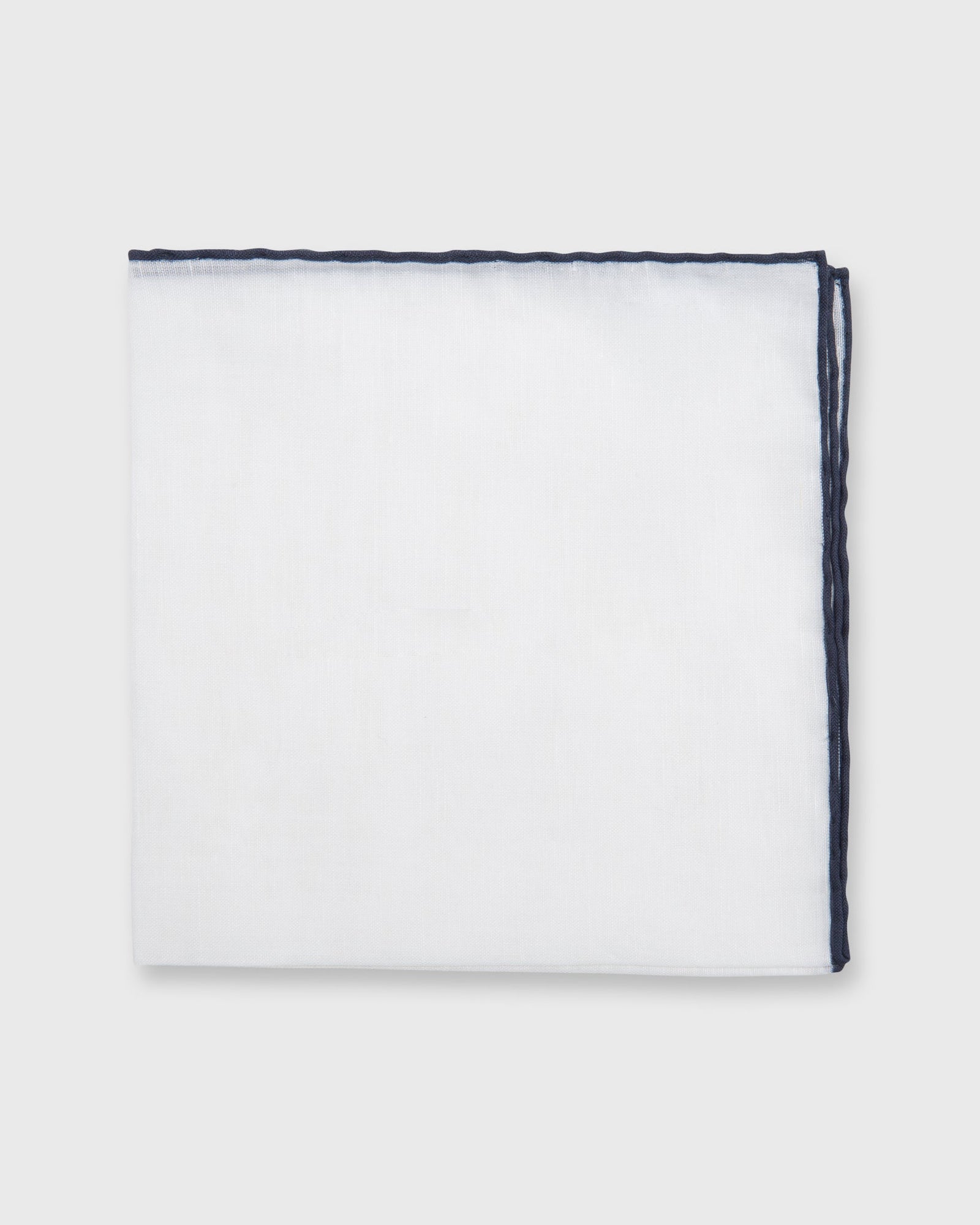 Hand-Rolled Pocket Square in White Cotolino/Navy Edge