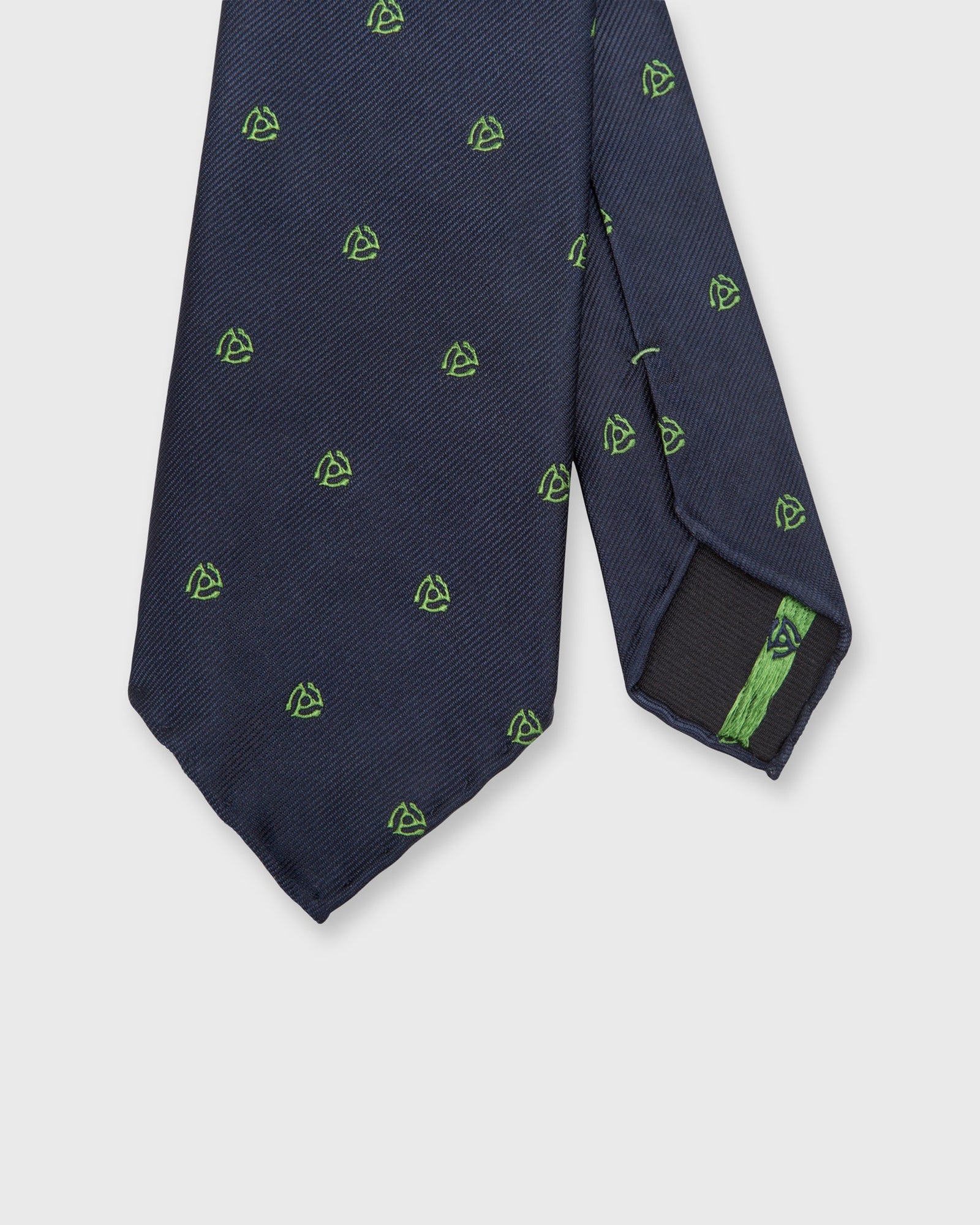 Silk Woven Club Tie In Green 45 Turntable Adapter