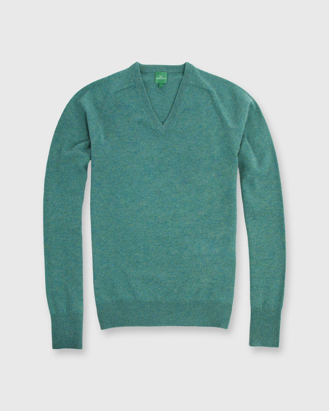 Classic V-Neck Sweater in Lovat Green Cashmere