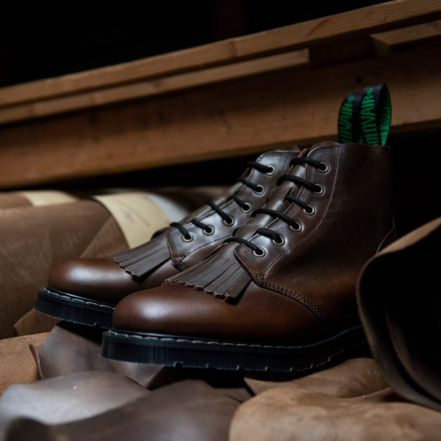 Gaucho Crazy Horse 6 Eye Astronaut Boot & Boot Kiltie
