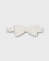 Formal Bow Tie in Bone Silk Faille