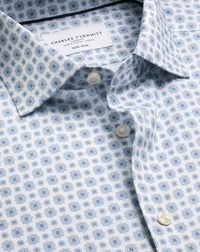 Non-Iron Stretch Print Shirt – White & Blue