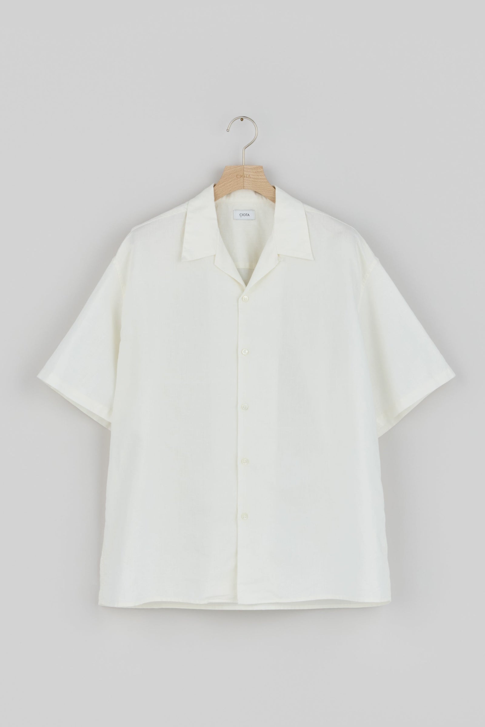 Open Collar Short Sleeve Shirt