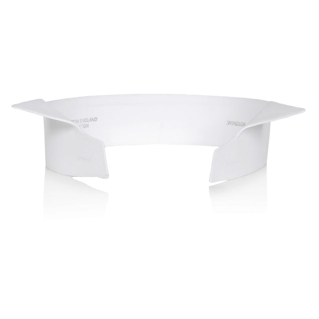 Starched Windsor wing collar