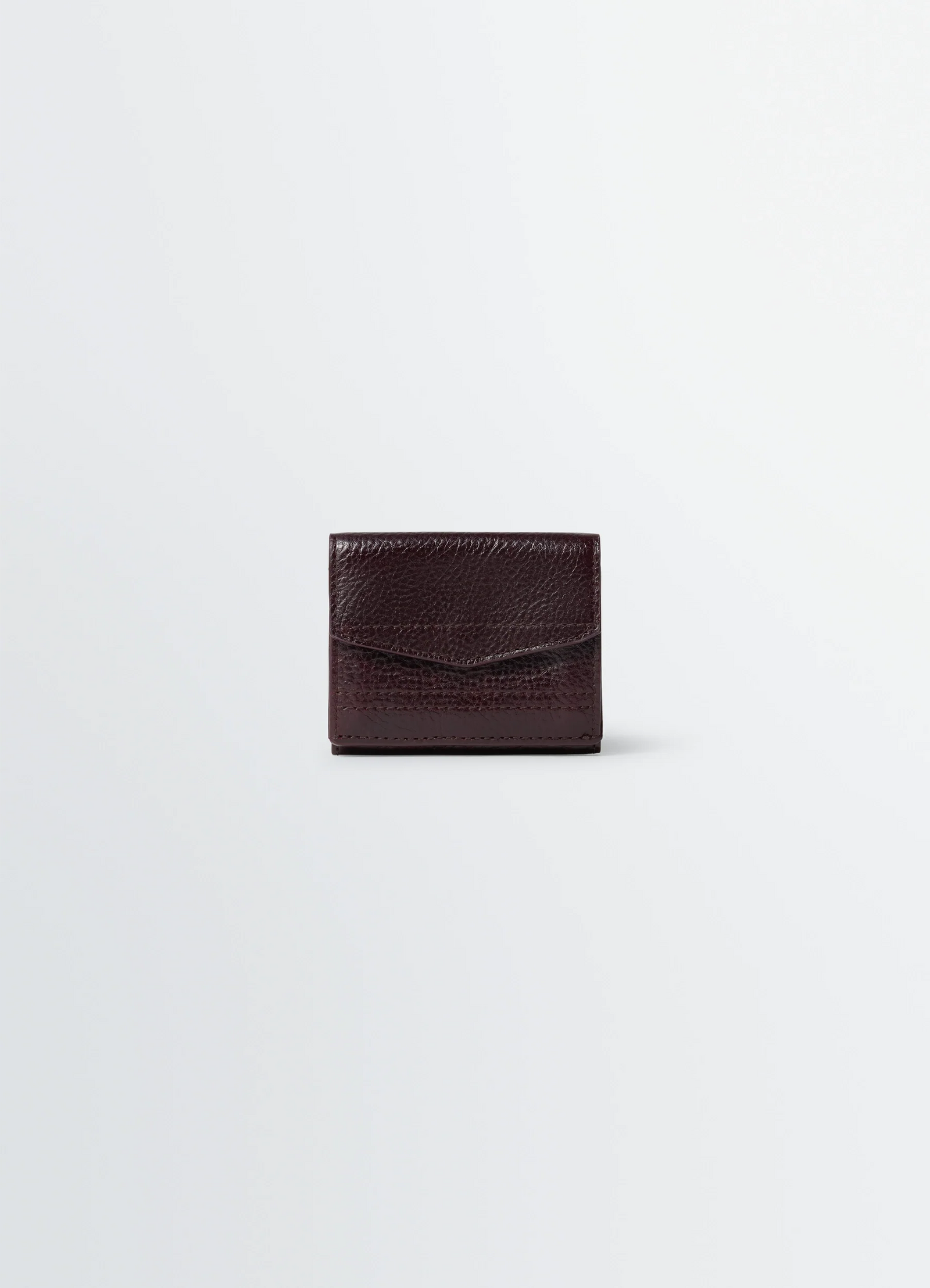 Gear Trifold Wallet In Leather
