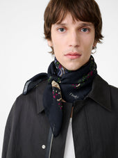 Sn X Drake S Scarf In Darkest