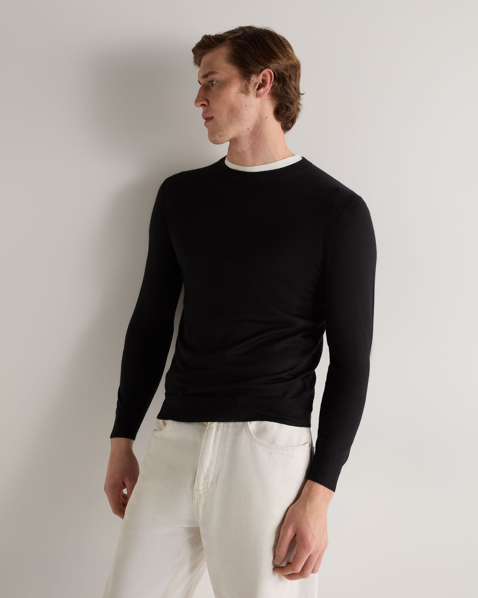 Men's Covent Fine Gauge Cashmere Round Neck Jumper Black