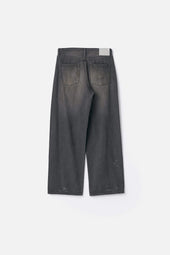 LOOSE DENIM JEANS