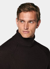 Ribbed Turtleneck