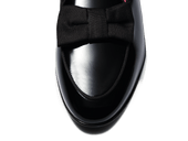 Sagan Opera Bow In Patent And Gros Grain