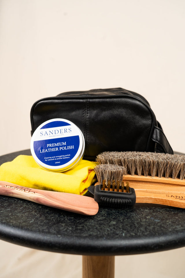 Sanders Shoe Care Kit - Neutral Polish