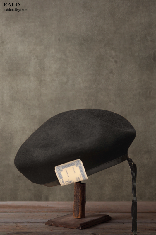 Wool Beret - Black - 38