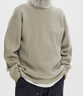 Patch Round Pullover Knit