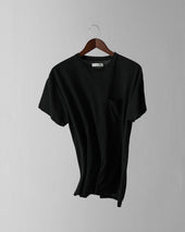 Standard T-shirt in Black Linen