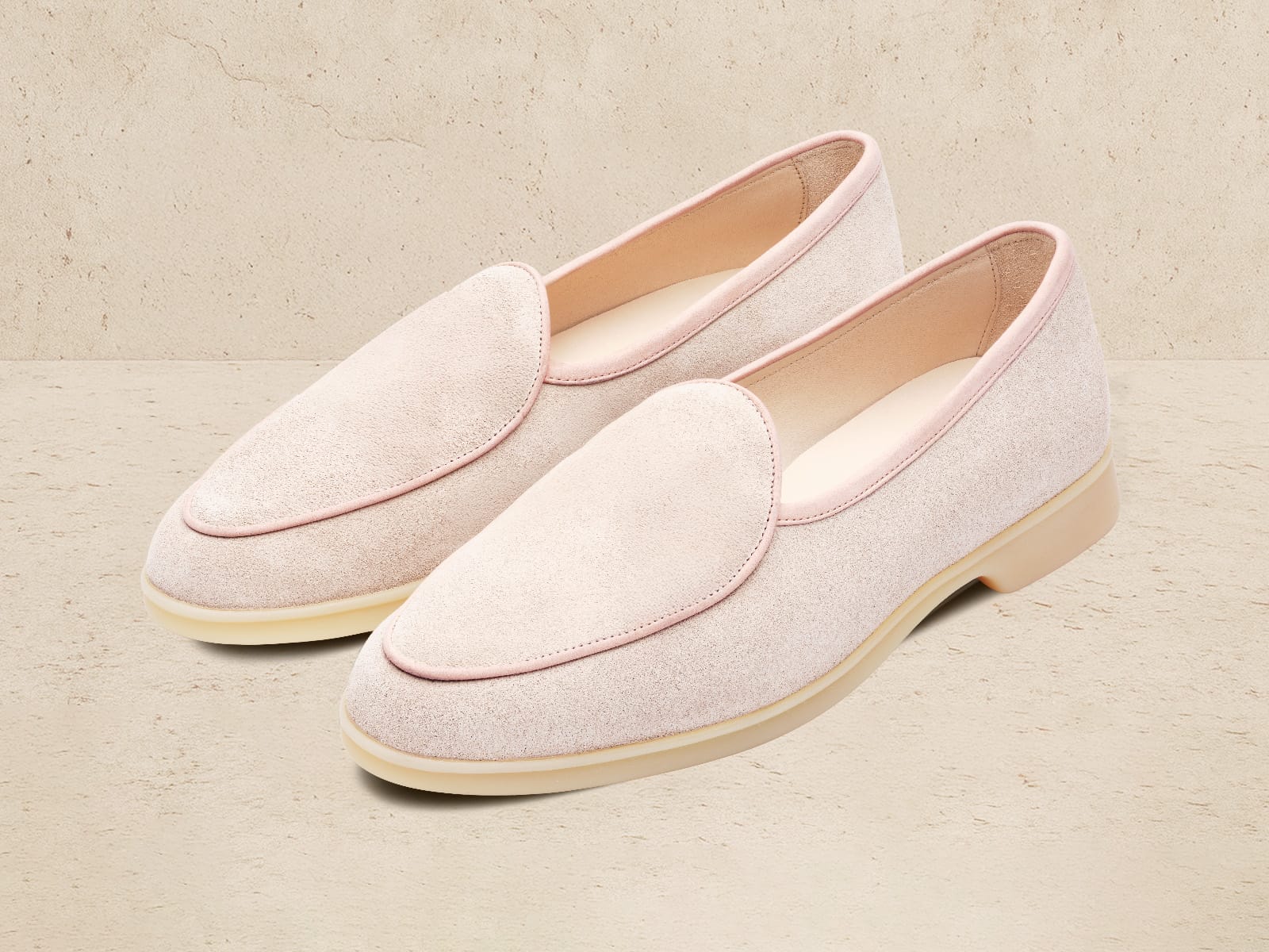 Stride Loafers in Argile Suede Natural Sole