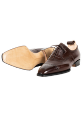 Brogued Captoe Oxfords With Medallion
