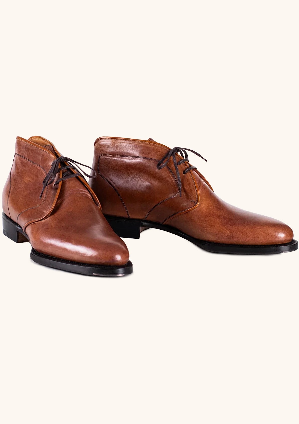 Brown Chukka Boots With Rubber Sole