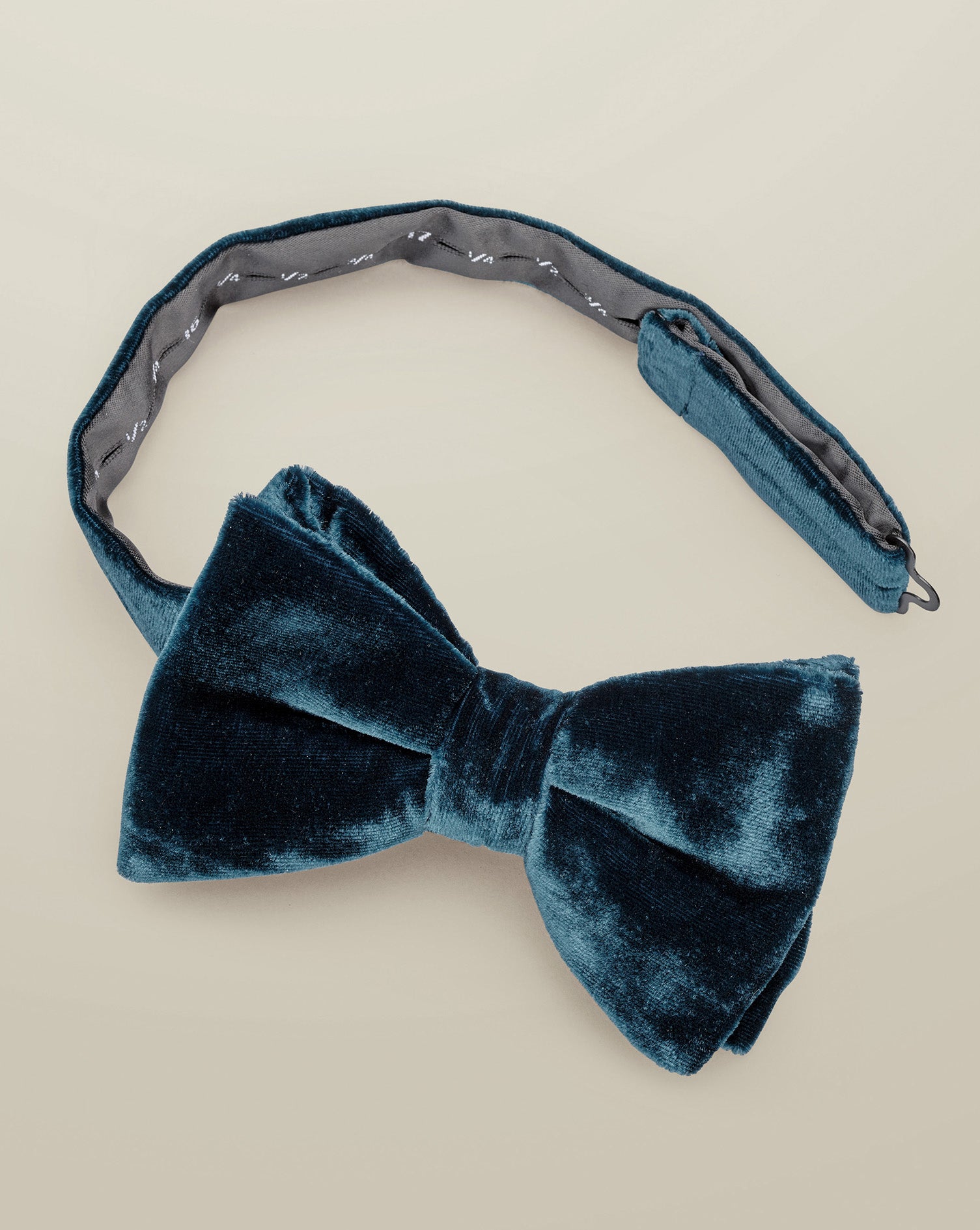 Velvet Bow Tie Green