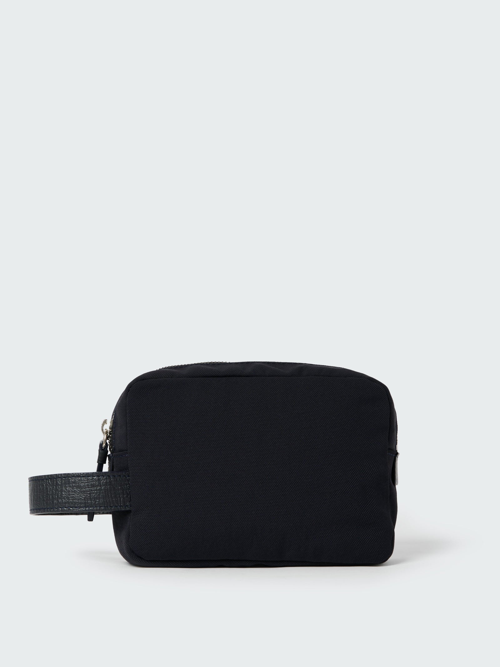 Transit Pouch In Darkest