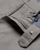 Ultimate Non Iron Chinos Gray